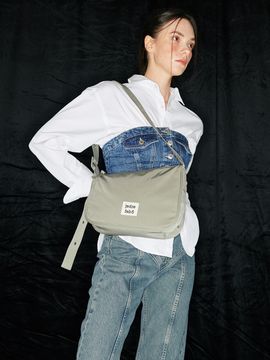 JEDREFEB5 Slant Medium Shoulder Bag_Khaki