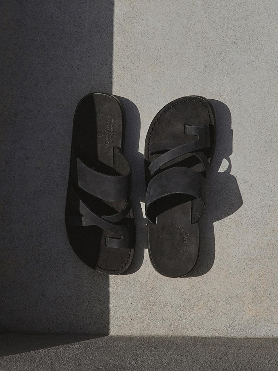 JERUSALEM SANDALS Nubuck Handcrafted Minimalist Sandal [Black]