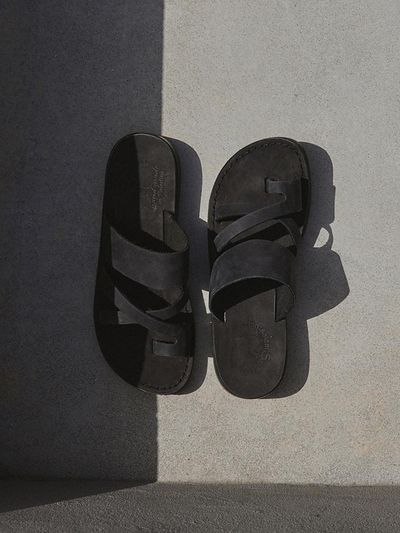 JERUSALEM SANDALS Nubuck Handcrafted Minimalist Sandal [Black]
