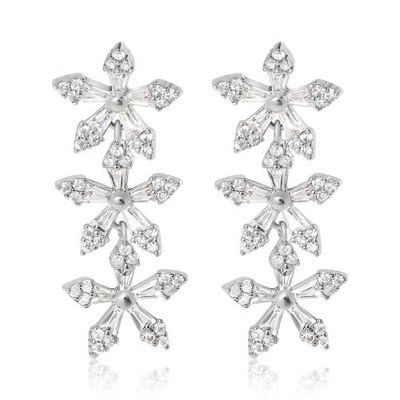 Jessica Simpson Jessica Simpson Crystal Snowflake Drop Earrings
