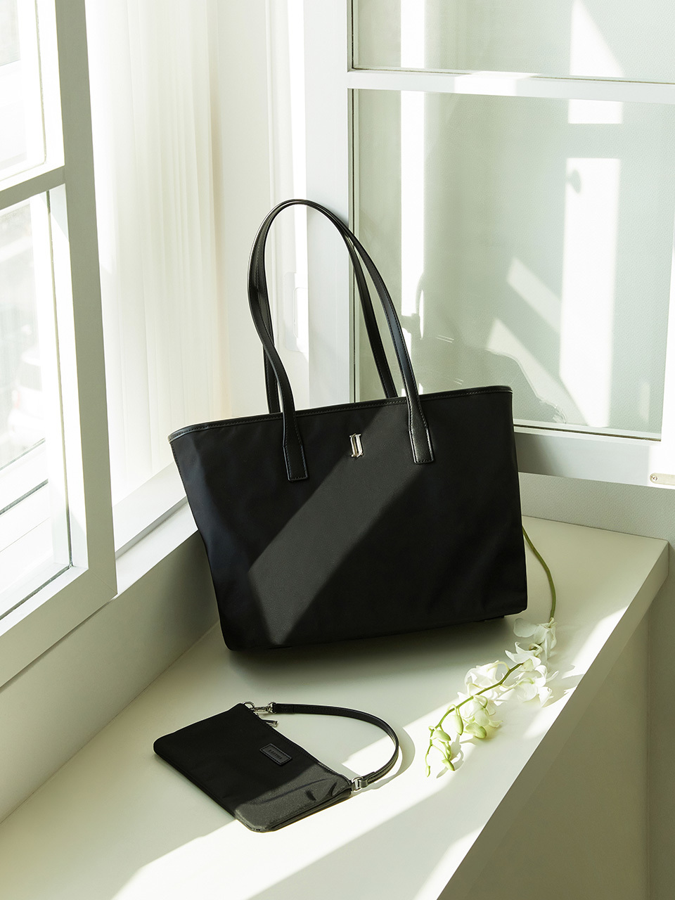 J.ESTINA Joy EW Shopper_Black
