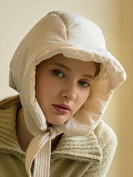 J.ESTINA Padded Adjustable Round Ear Flap Hat [Beige] (JEACEM4BF918WH260)