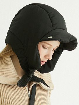 J.ESTINA Padded Round Adjustable Ear Flap Hat [Black] (JEACEM4BF918BK260)