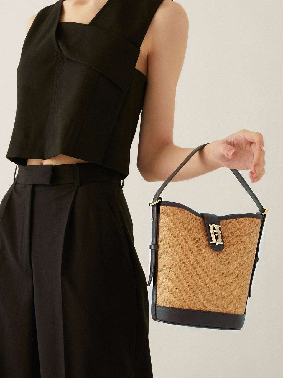 J.ESTINA Vita Rattan Bucket Bag Dark Brown