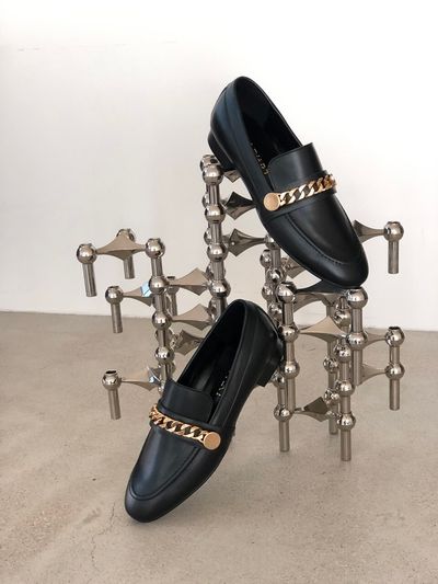 jeu d`art Classical Chain Loafers - Black