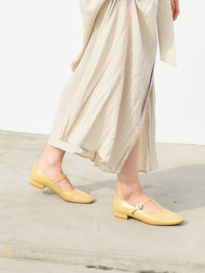 jeu d`art Julie T-Strap Round Flats_Yellow