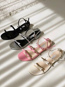 jeu d`art Leather 3-Tier Ribbon Flat Sandal
