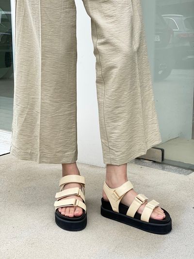 jeu d`art Platform Line Sandal 3colors