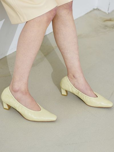 jeu d`art Soft Wrinkle Pumps_Beige