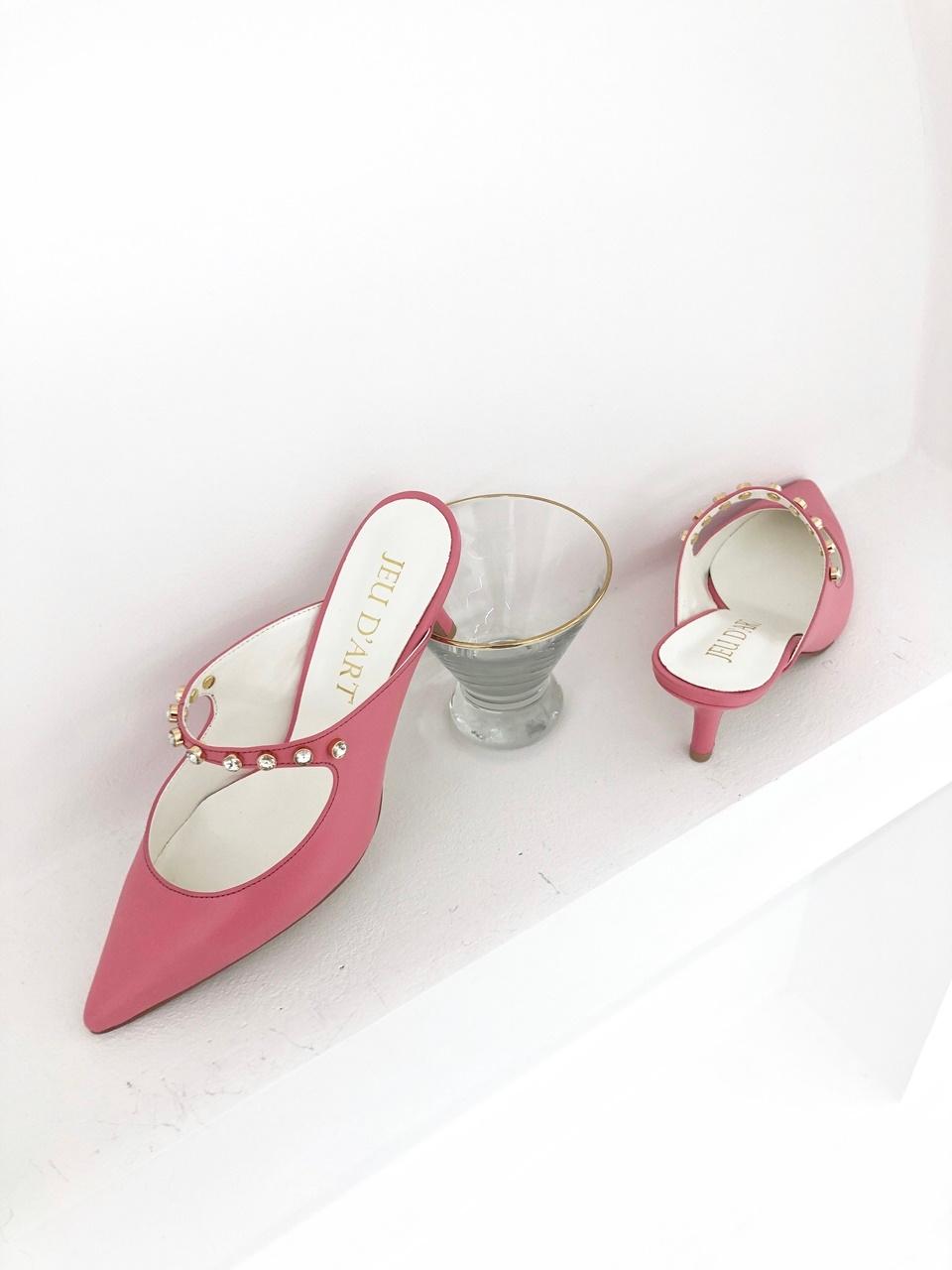 jeu d`art stilleto crystal strap mules pink