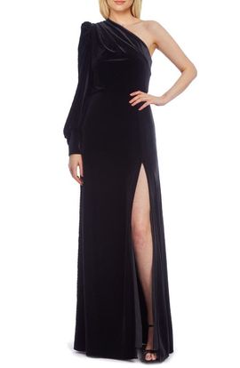 Jewel Badgley Mischka Jewel Badgley Mischka One-Shoulder Puff Sleeve Velvet Gown