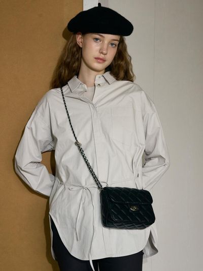 JILL BY JILLSTUART [ANNA] Small Quilted Chain Crossbody Bag (JLBA4F000BK)