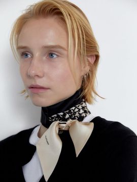JILLSTUART Black & Beige houndstooth Long Scarf JASC4F500BK