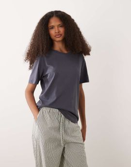 JJ Rebel JJ Rebel short sleeve t-shirt in charcoal-Gray