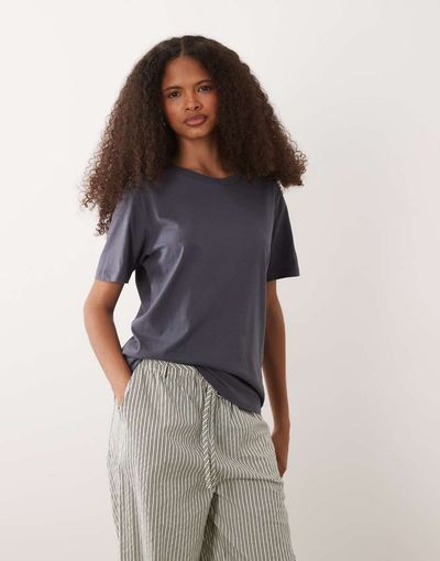 JJ Rebel JJ Rebel short sleeve t-shirt in charcoal-Gray