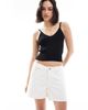 JJXX JJXX denim mom shorts in off white - 1