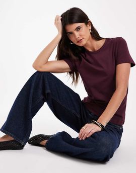 JJXX JJXX fitted T-shirt in deep burgundy-Red