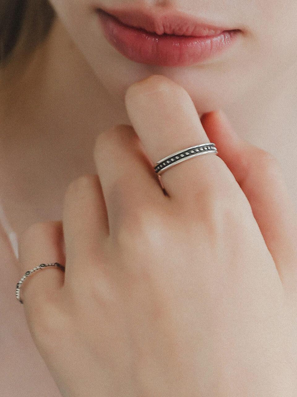 J.Lauren Antique Dot Silver Open Ring R0679
