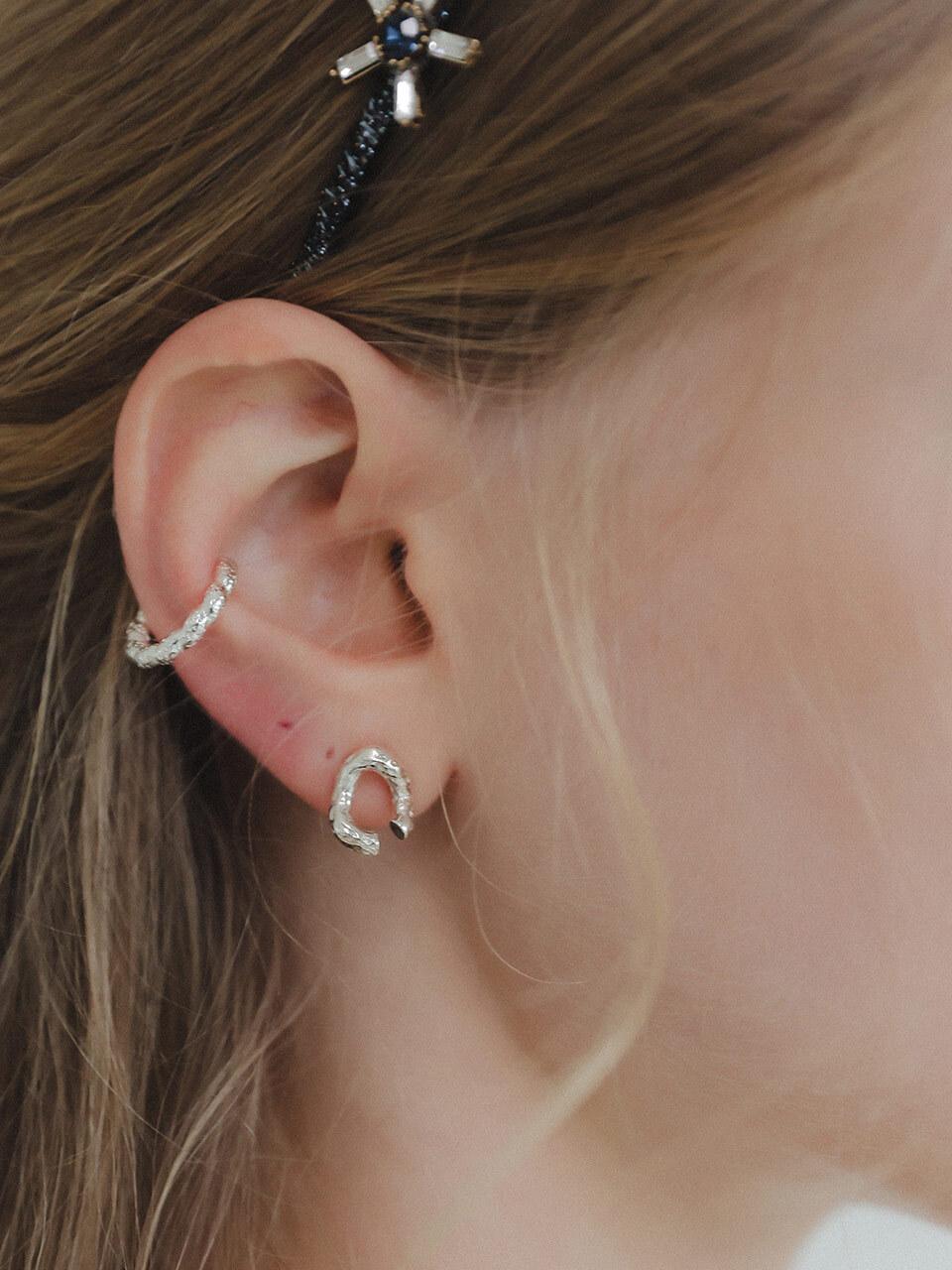 J.Lauren Bold Tweed Silver Earcuff M03942