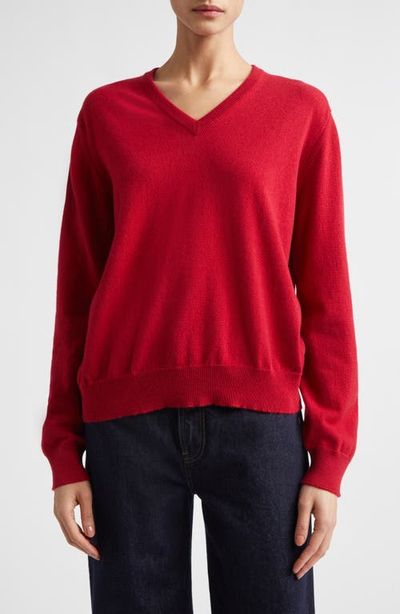Johnstons of Elgin Johnstons of Elgin Lunan Cashmere V-Neck Sweater