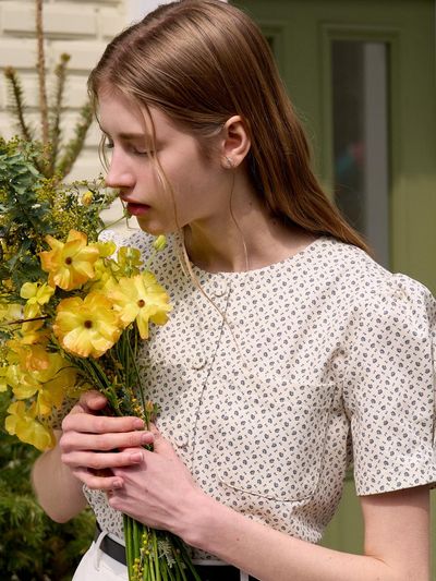 JOORTI Floral Puff Blouse J1441