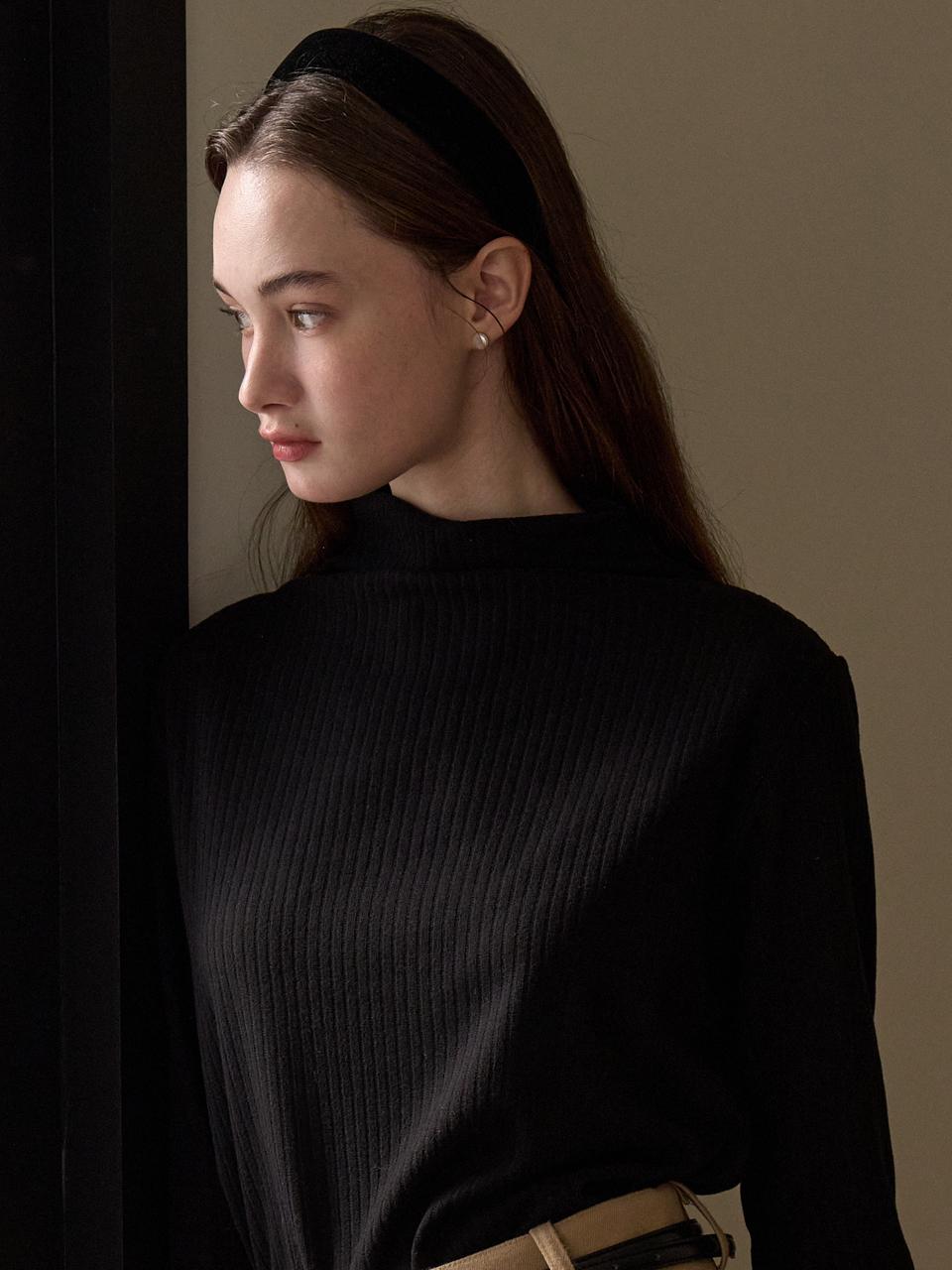 JOORTI Soft Mock Neck Ribbed T-shirt [Black] (j1655)