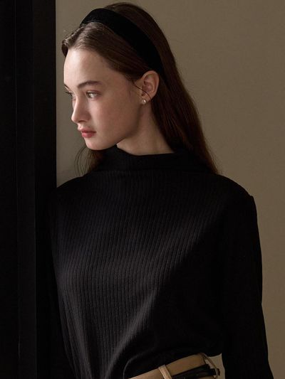 JOORTI Soft Mock Neck Ribbed T-shirt [Black] (j1655)