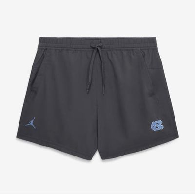 Jordan Brand Men's Jordan Brand Anthracite North Carolina Tar Heels Primary Logo Form Shorts 