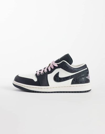 Jordan Nike Air Jordan 1 Low sneakers SE V2 in black and white