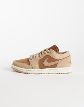 Jordan Nike Air Jordan Low sneakers in brown