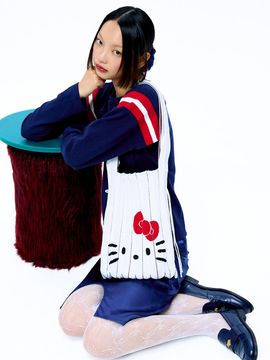 JOSEPH & STACEY Lucky Pleats Knit M Hello Kitty White
