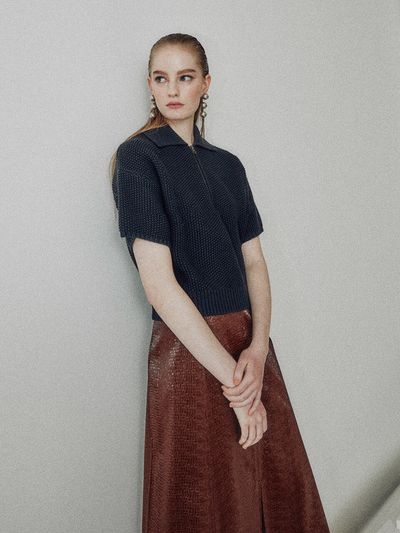 JOY GRYSON Chunky Cropped Zip-up Knit Top (Black)