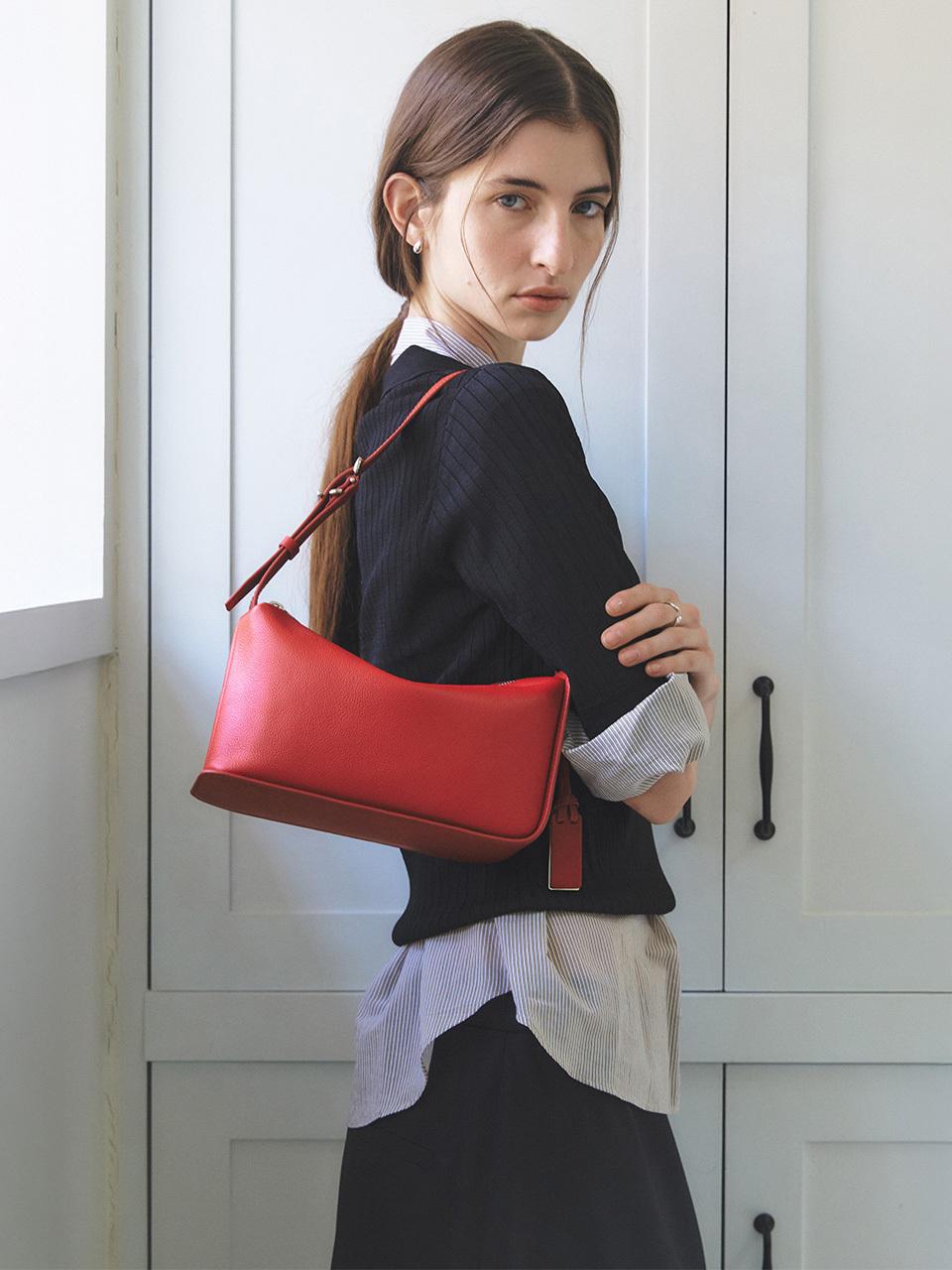 JOY GRYSON Crescent Shoulder Bag (LW5SD1640)