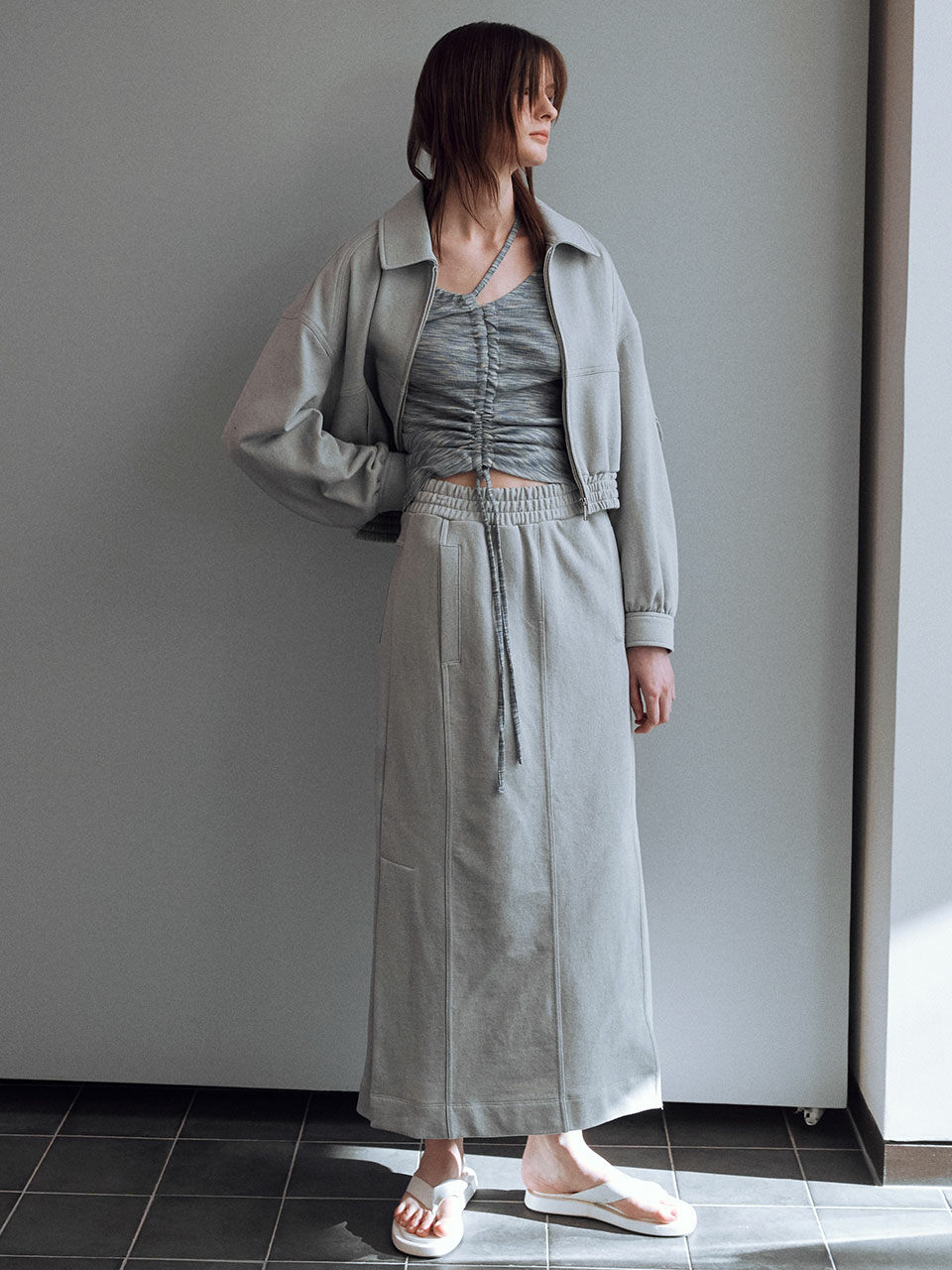 JOY GRYSON Long Slit Skirt_Gray