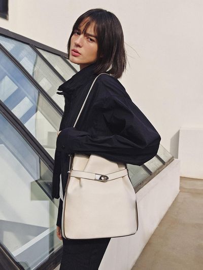 JOY GRYSON Rain Medium Bucket Bag_Off White
