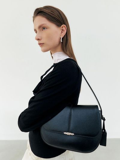 JOY GRYSON Rhett Medium Shoulder Bag_Black