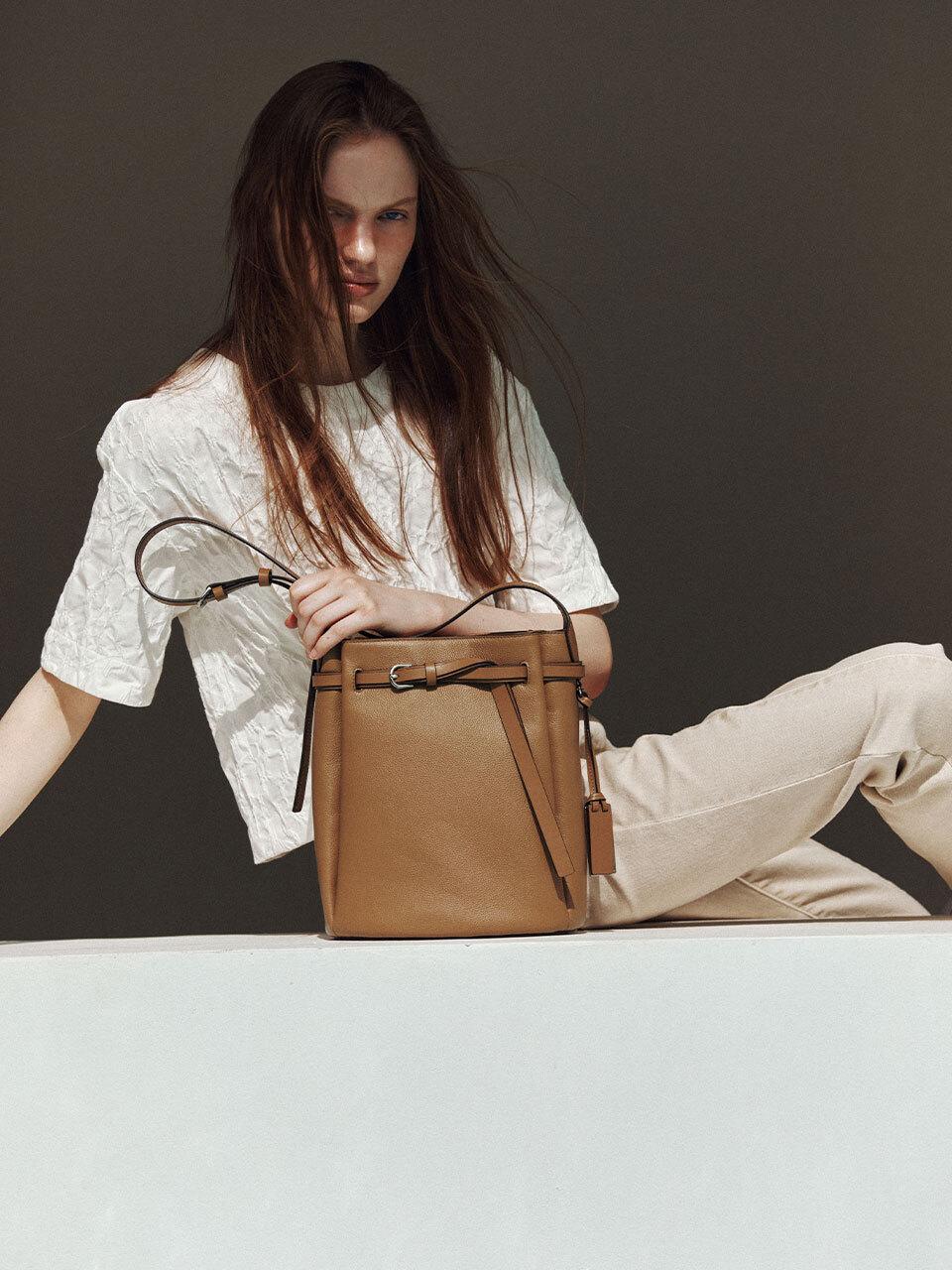 JOY GRYSON Ricky Bucket Bag