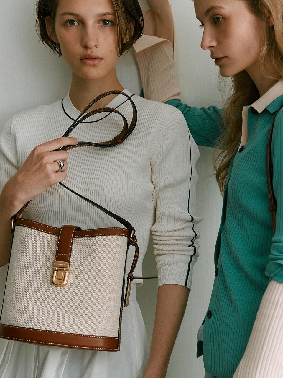 JOY GRYSON Serendipity Canvas Bucket Bag LW3SE8850_0A