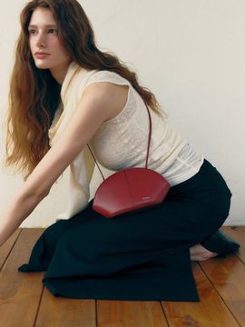 JOY GRYSON Shell Mini Crossbody Bag (LW5SA1770 JL)