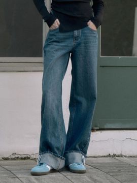 Jucy Judy Semi-Wide Turn-up Indigo-Washed Denim Pants (JZDP021B)