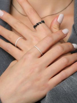 JUDY AND PAUL Diamant Simple and Shining White Crystal Ring