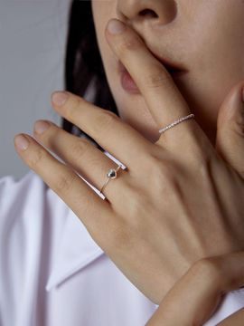 JUDY AND PAUL Sterling Silver Chubby Heart Simple Ring