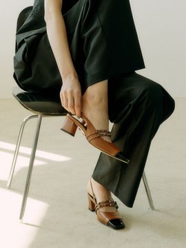 JUJUVI Tara Sling-backs_Camel