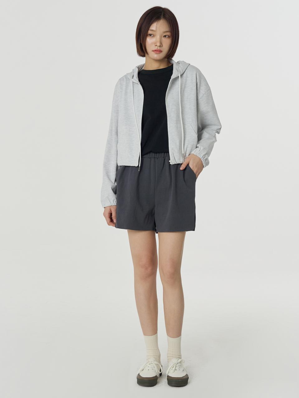 JULIAPEPE Bio-washed Cotton Half-length Sweatpants [Charcoal]