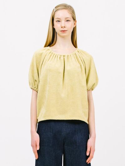 Jun by Jun k. boucle string top