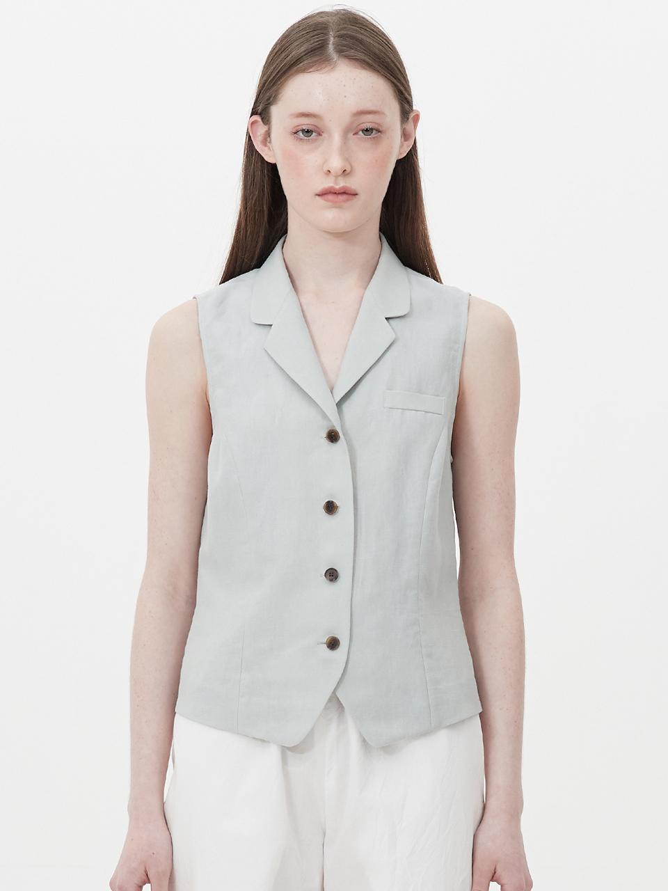 Jun by Jun k. notched collar sleeveless blouse [ash GREEN]
