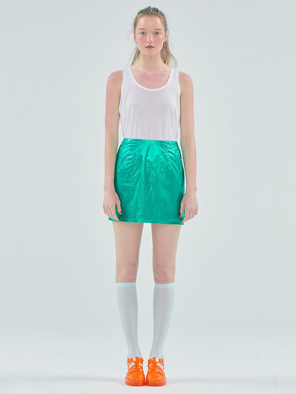 JUNEJUNE SPACE Foil H-line Mini Skirt [Green]