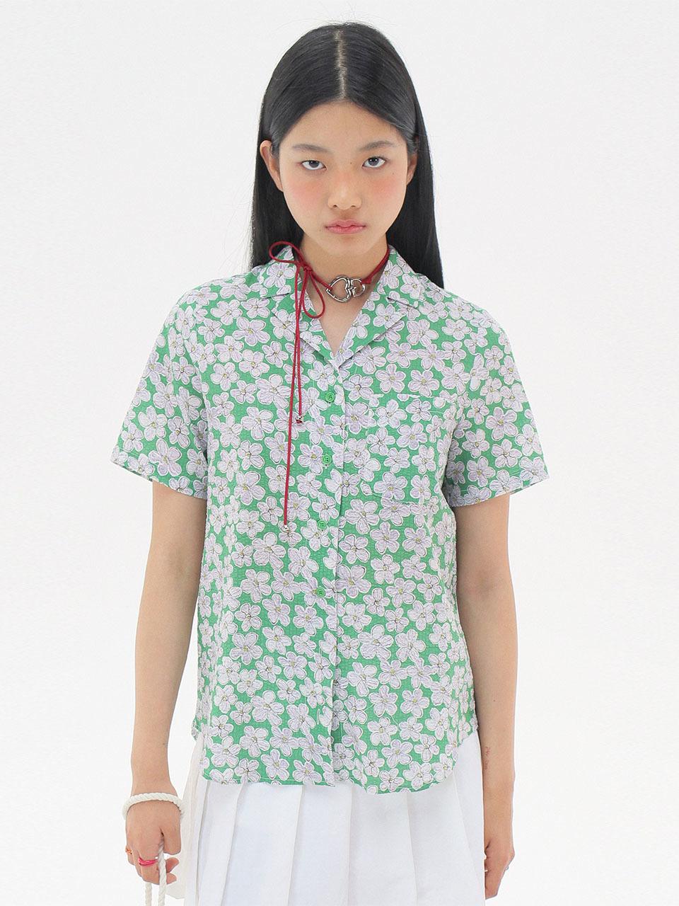 JUNEJUNE SPACE Seersucker Floral Basic Fit Shirt [GREEN]