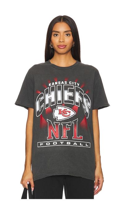 Junk Food Junk Food Chiefs Chrome Vintage Tee