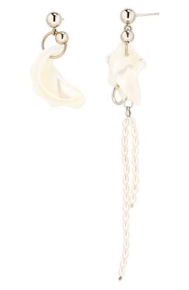Justine Clenquet Justine Clenquet Alba Mismatched Seashell Earrings